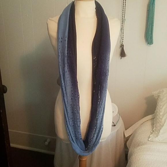 *Infinity scarf - Picture 2 of 5